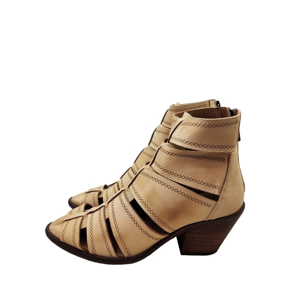 Sundance Women's Leather Veracruz Lex Boots Light Tan - Picture 2 of 8